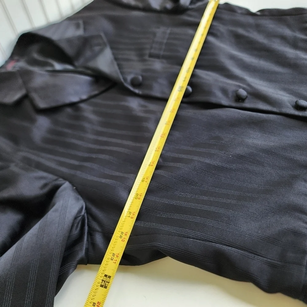 Luighi Balini Men’s Black Pinstripe 5 Button Suit Jacket 42R